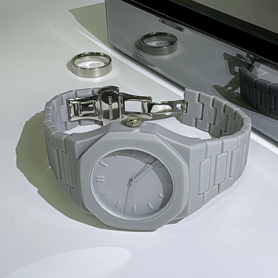 X-GEQCK 8102 Quartz Watch