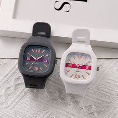 omniwatches 7726 Quartz Watch