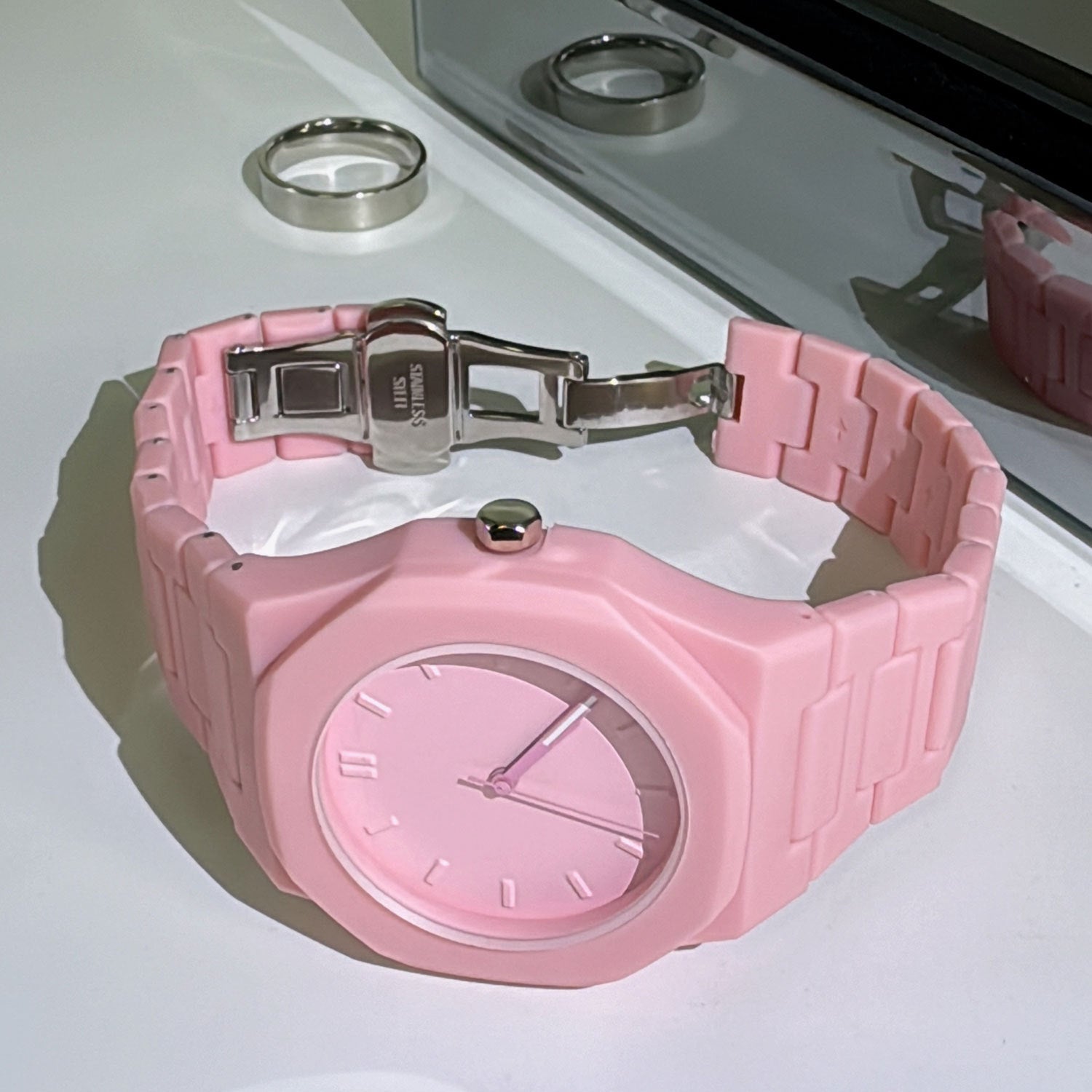 X-GEQCK 8102 Quartz Watch