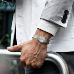 23mm Frosted-Bezel Quartz Watch - Silver - image 2