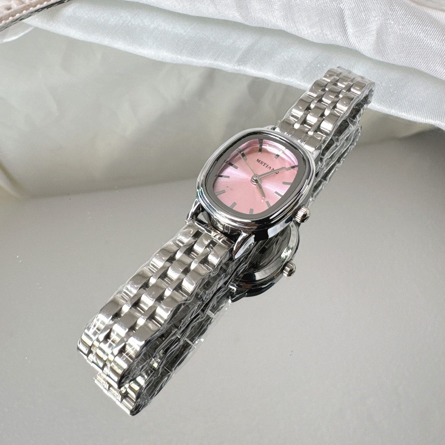MSTIANQ 1120 Quartz Watch