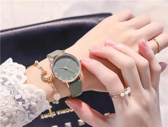 omniwatches 7895 Quartz Watch