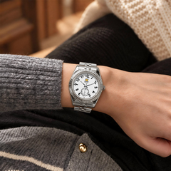 Eondate Offbeat Hours Quartz Watch 40mm – wearing or detail view