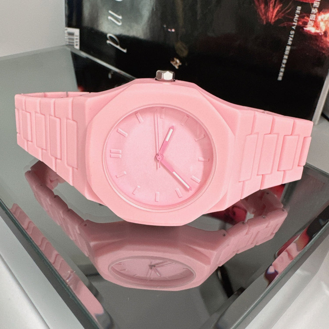 X-GEQCK 8102 Quartz Watch
